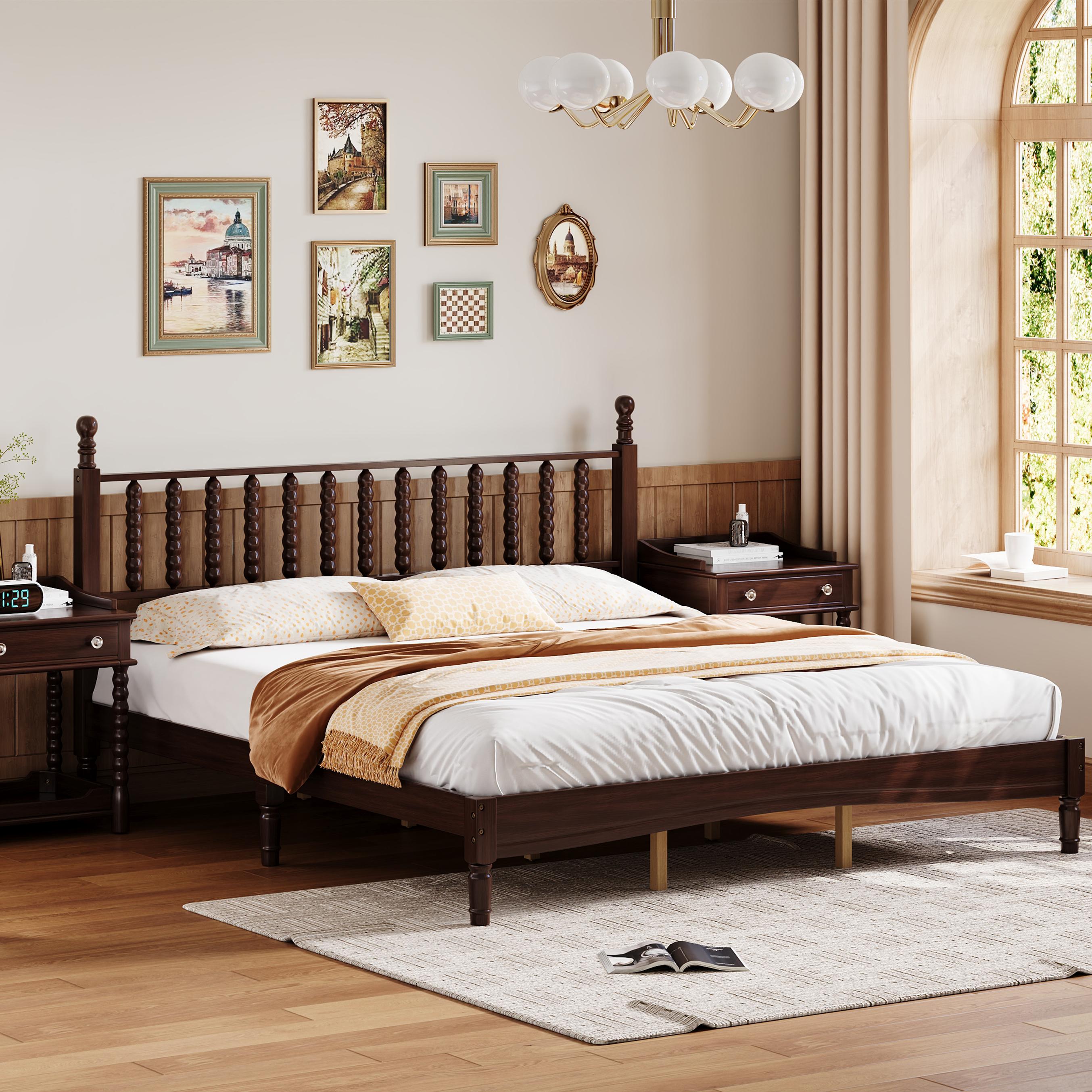 Elegant Retro Platform Bed with Gourd-Shaped Headboard